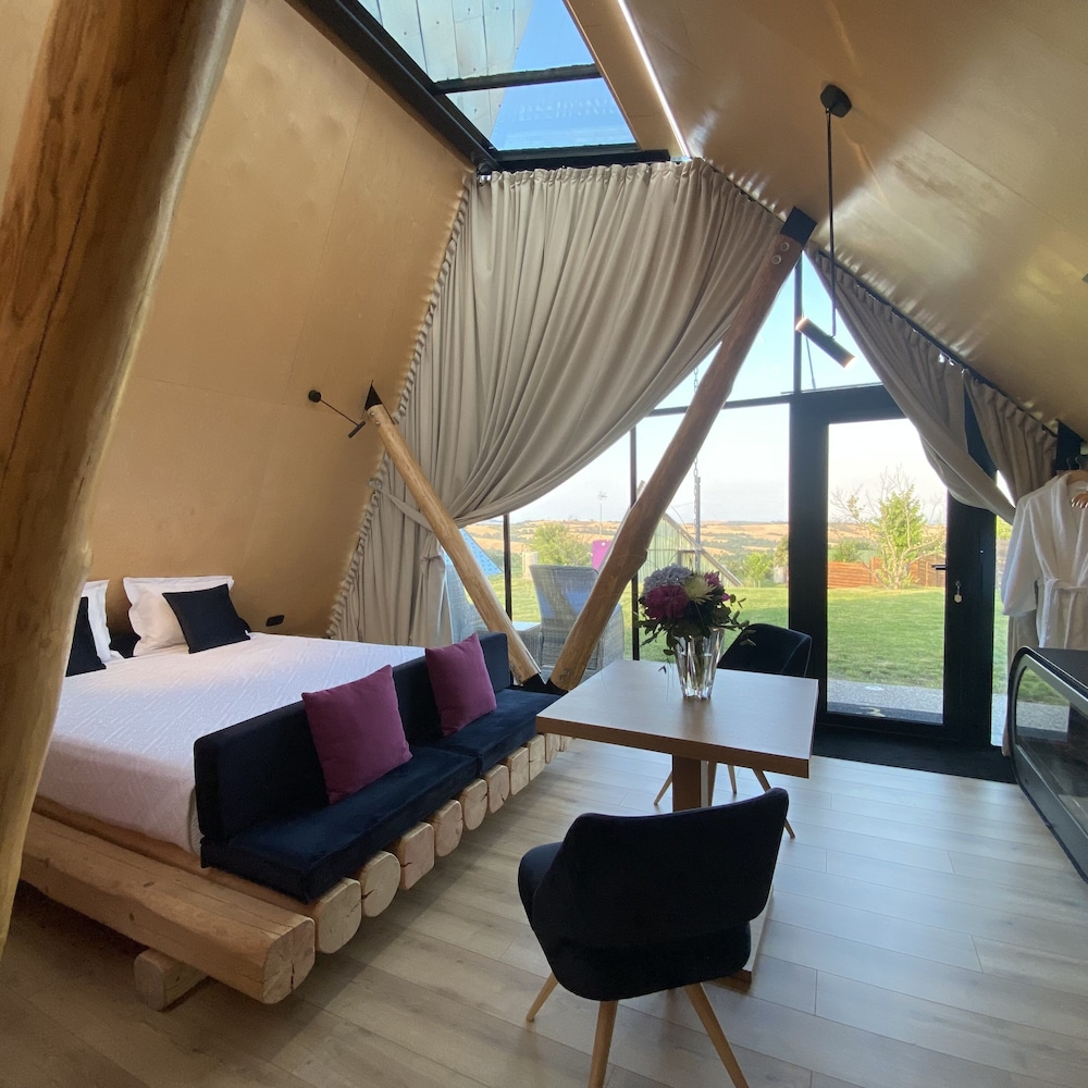3 Hills Boutique Hotel — Katerini — photo 5