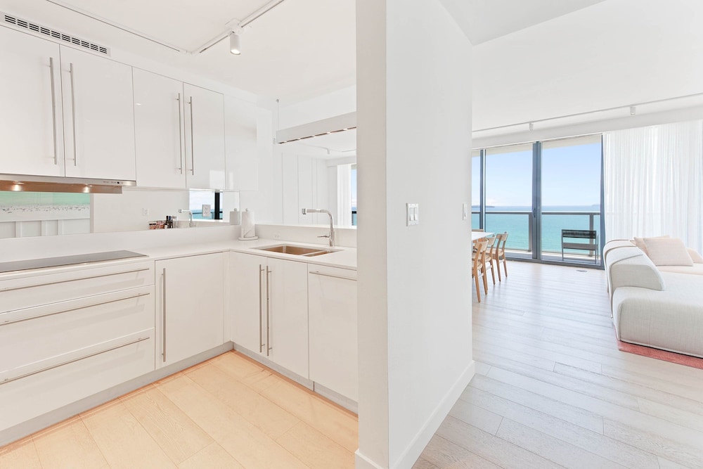W South Beach - photo 122