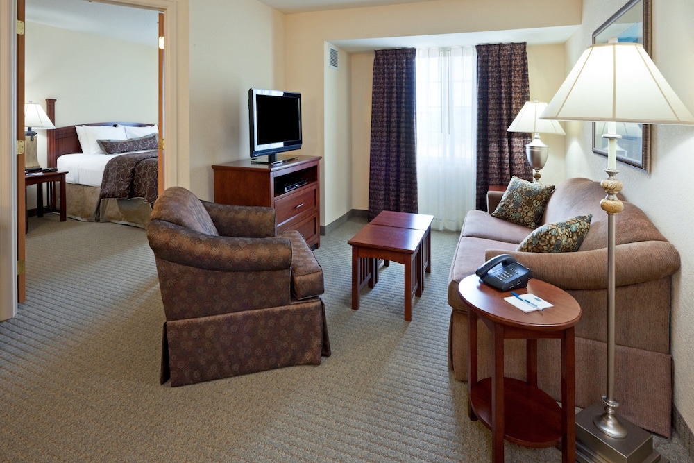 Staybridge Suites Philadelphia Valley Forge 422 by IHG - photo 9