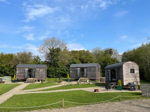 Beds of Silk Luxury Glamping in Luimneach, Republic of Ireland