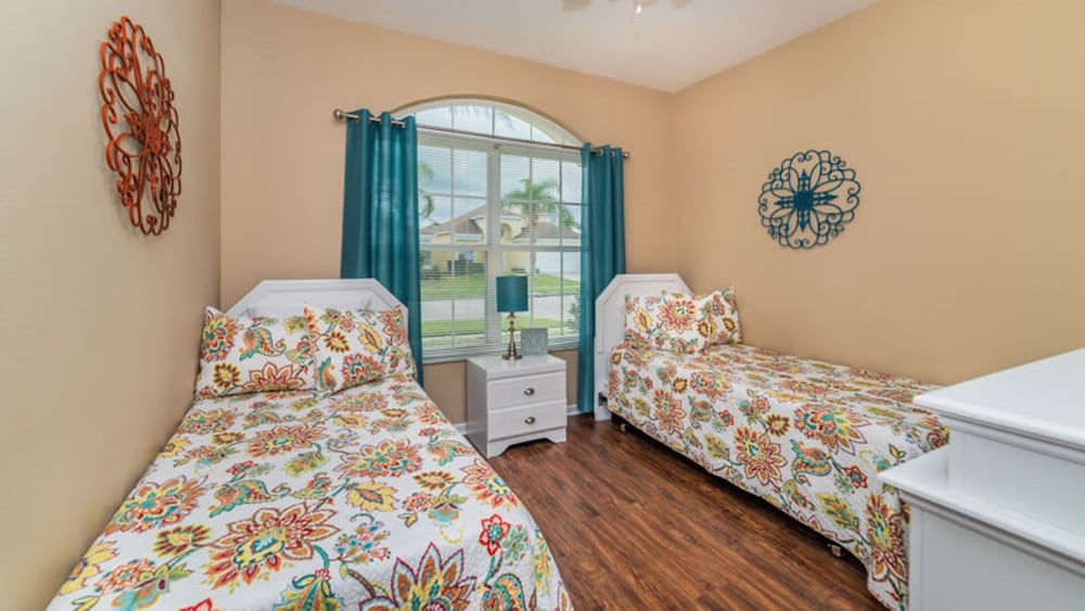 4 Bed in Windsor Palms Resort Steps to Disney - photo 10
