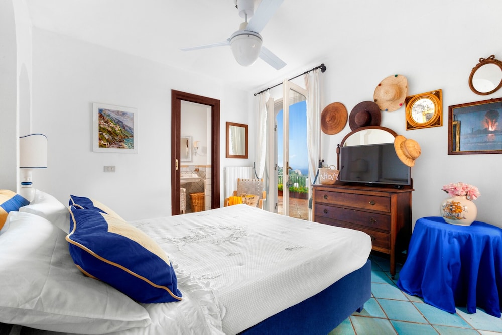 YourHome Villa Mia — 4-Star Luxury Hotel in Massa Lubrense, Italy