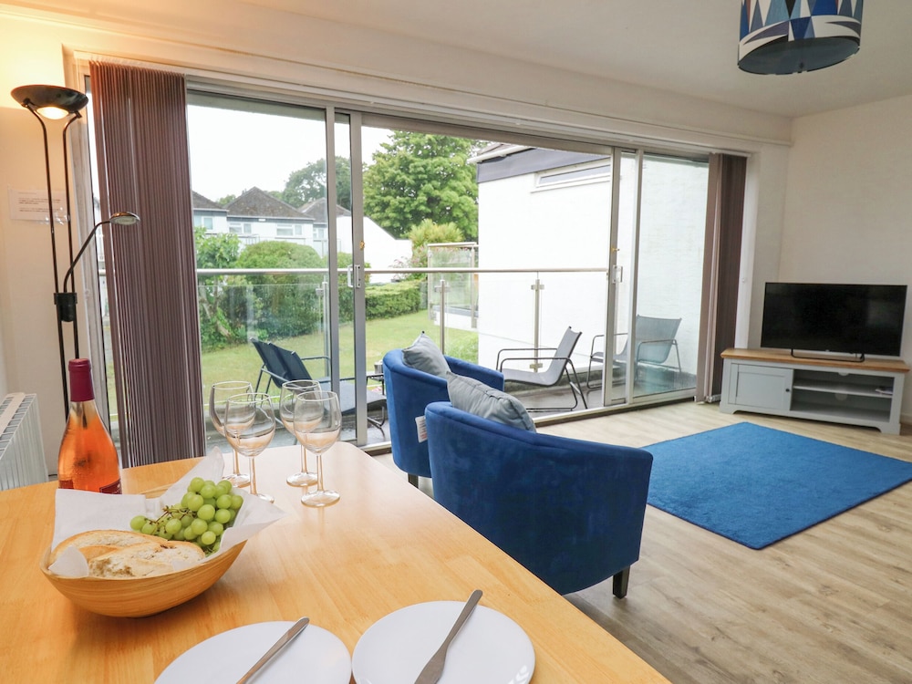 28 Coedrath Park — 4-Star Luxury Hotel in Saundersfoot, United Kingdom