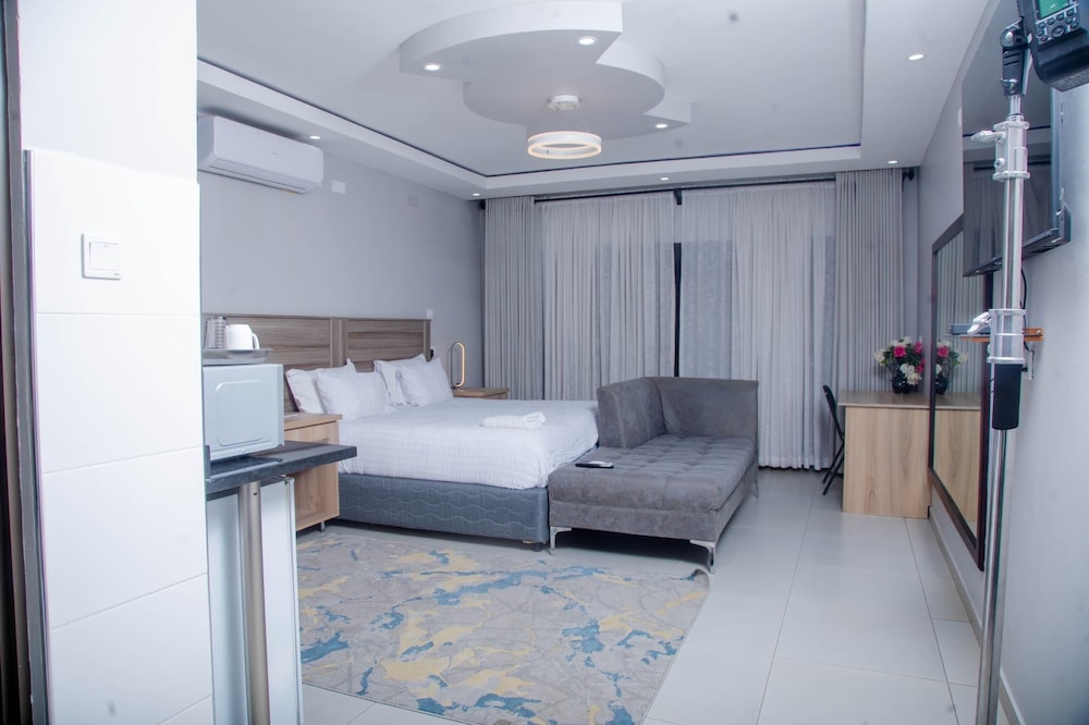 Palm Leaf Gardens in Kwekwe, Zimbabwe