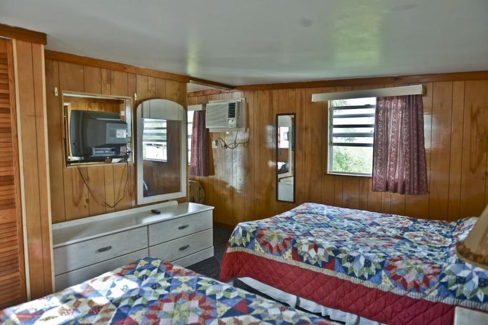 Lake Ida Beach Resort - photo 24