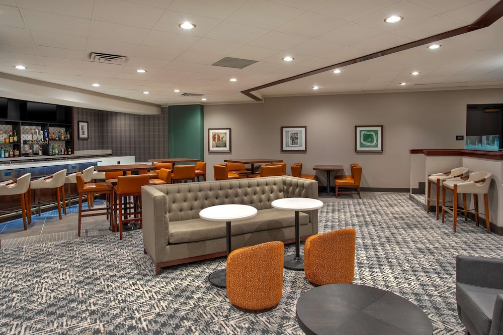 DoubleTree by Hilton Lansing - photo 39