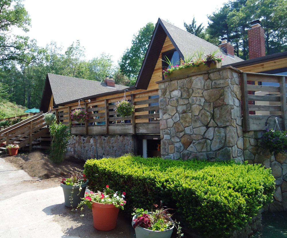 Inn at Deep Creek - photo 17