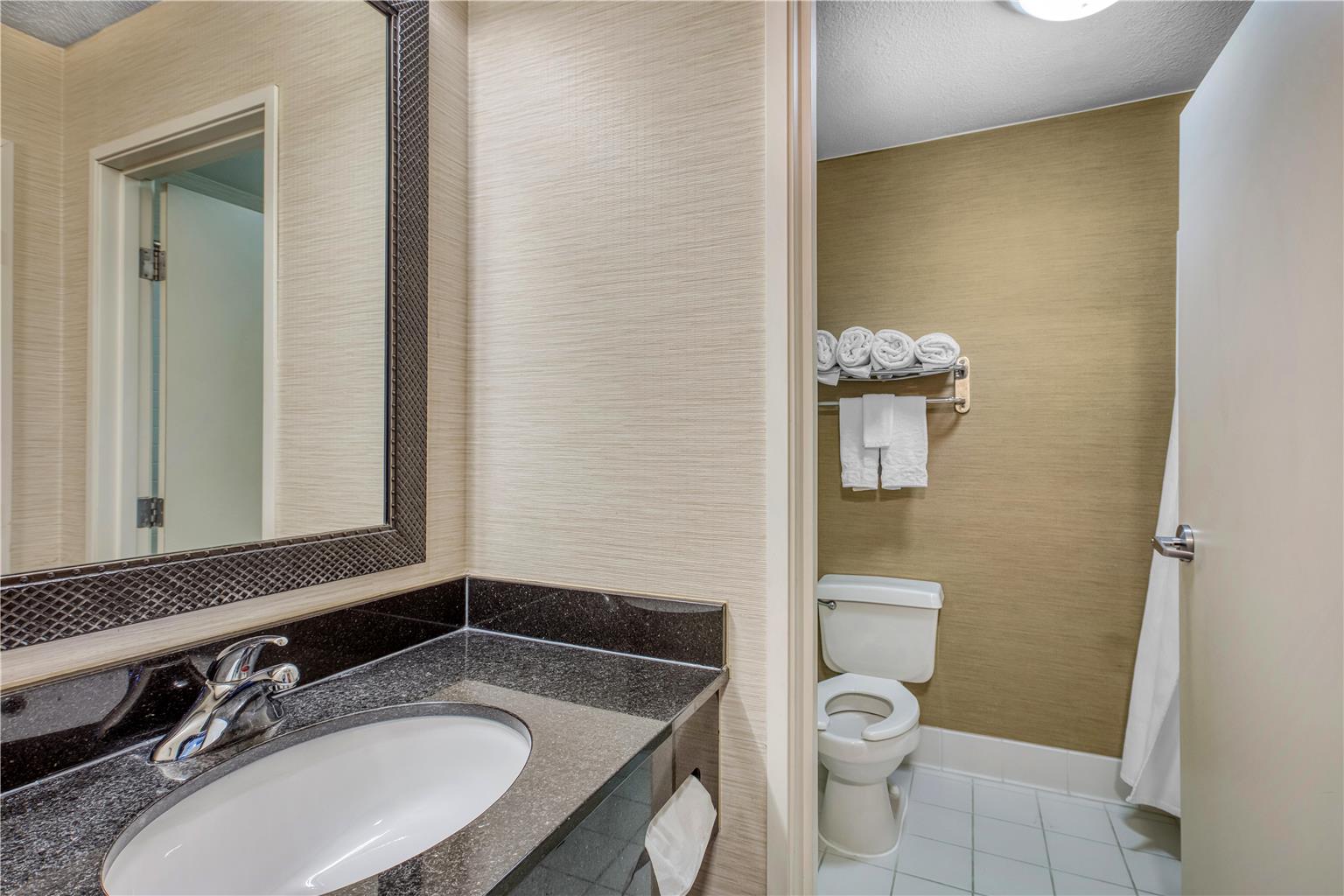 SureStay by Best Western Mount Pleasant Racine - photo 25