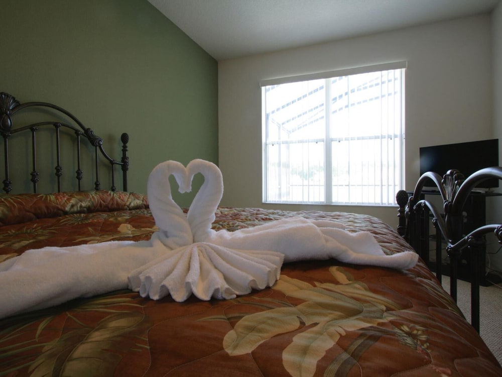 5 Bed 4720 - photo 3