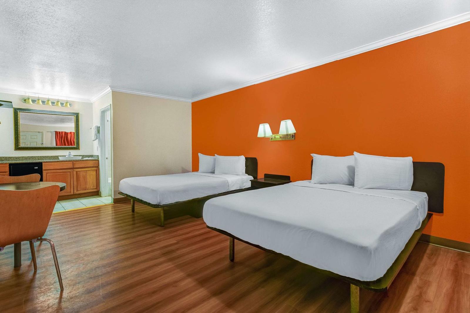 Motel 6 Salt Lake City Central - photo 15