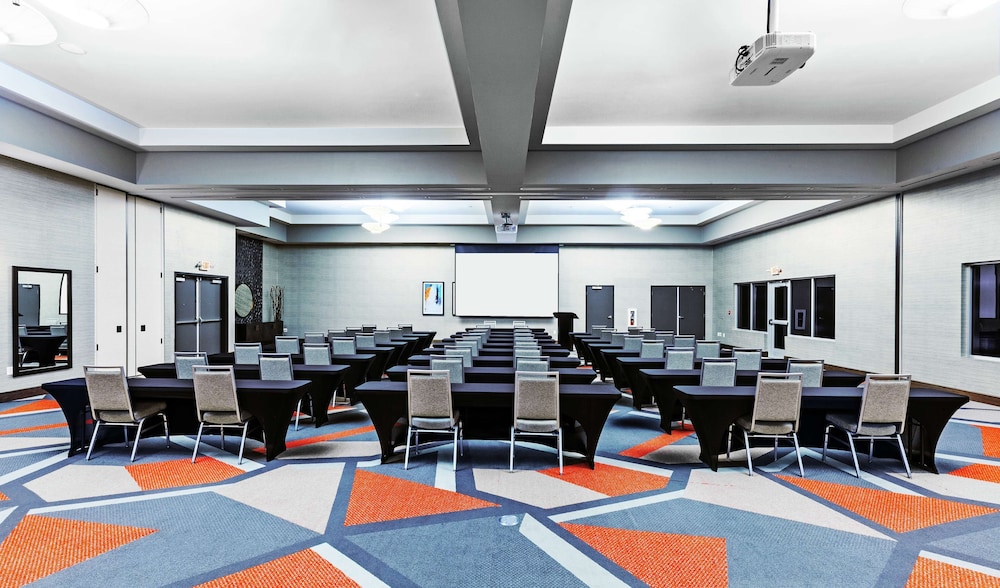 Hampton Inn Gardner Conference Center - photo 30