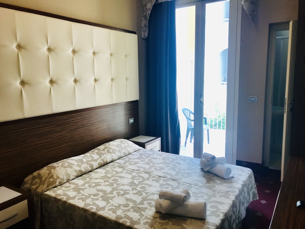 Hotel In — Cesenatico