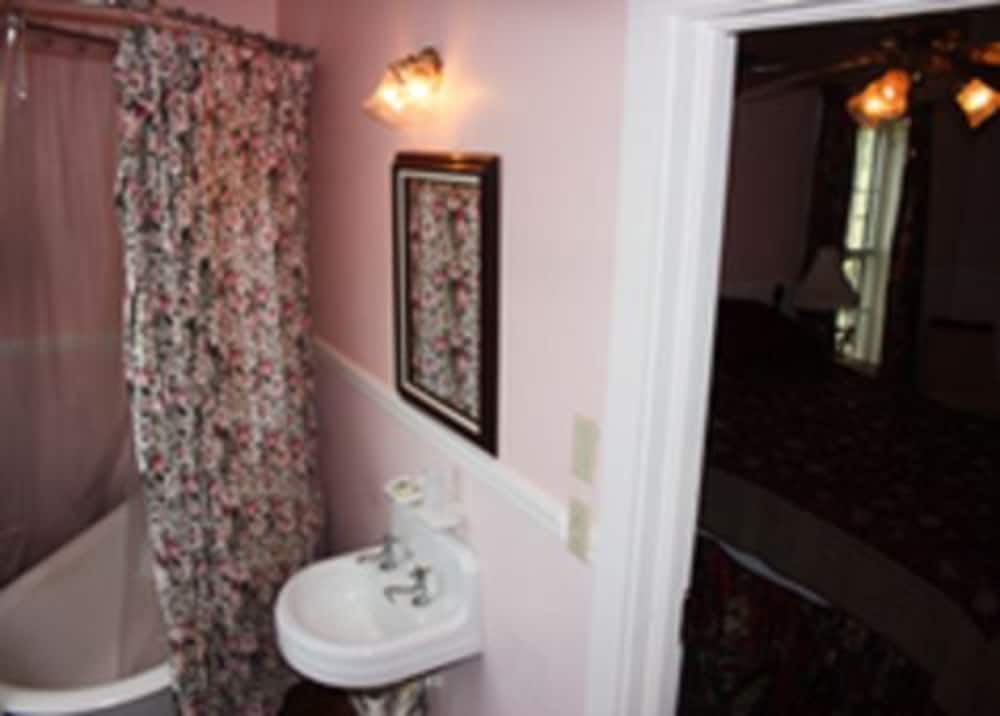 Black Mountain Inn - photo 33