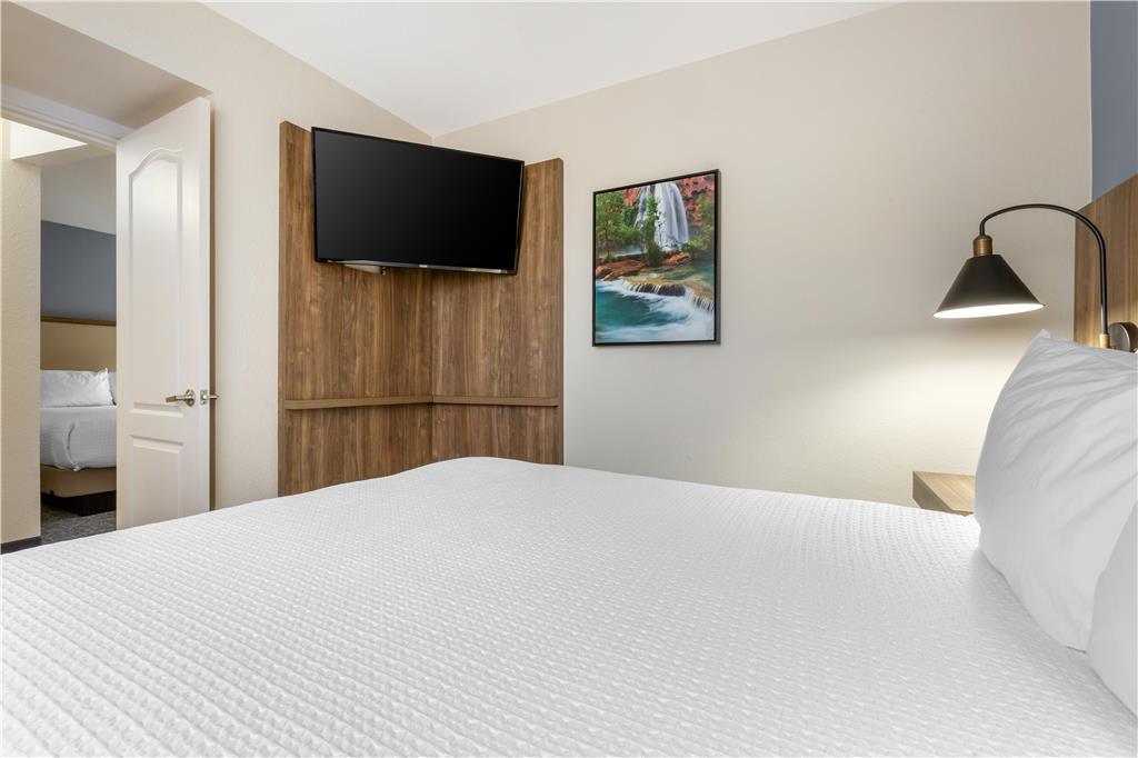 Best Western Plus A Wayfarer's Inn And Suites - photo 14