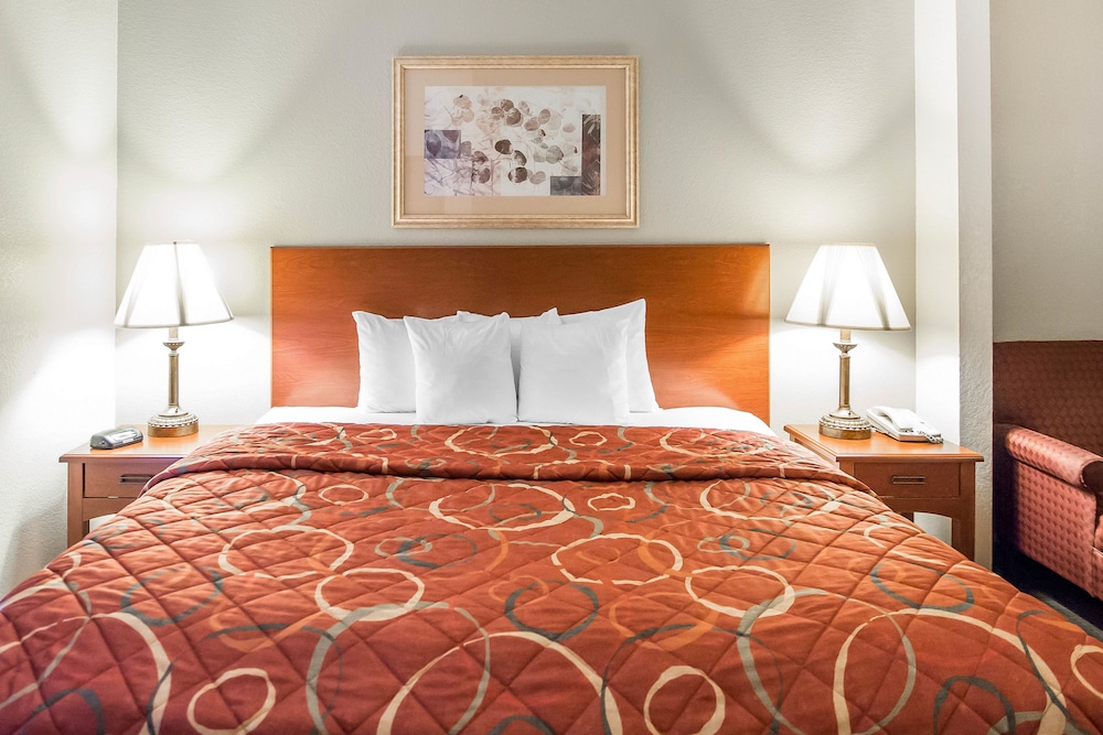 Quality Inn Parsons North - photo 32