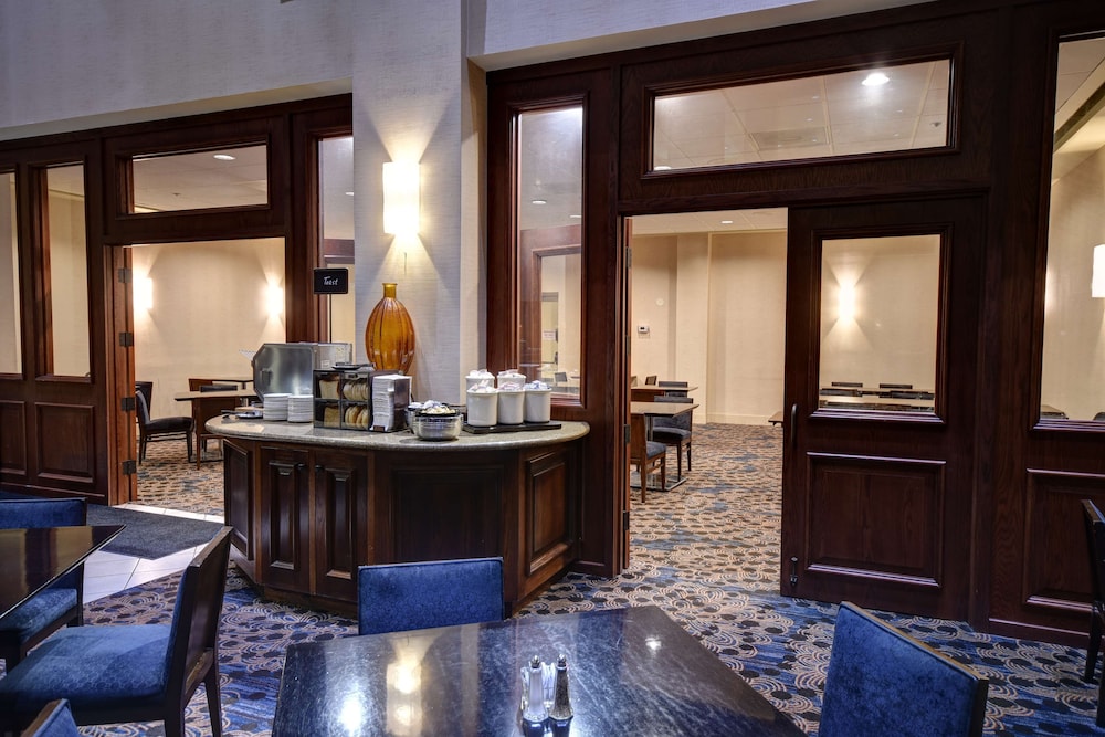 Embassy Suites by Hilton Santa Clara Silicon Valley - photo 56