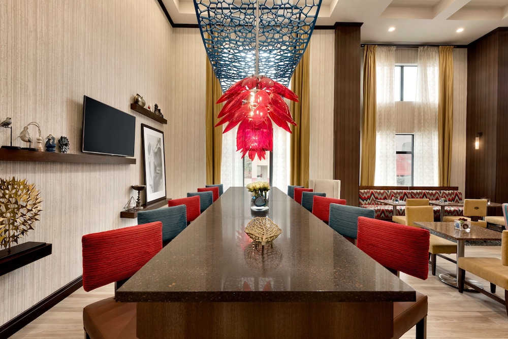 Hampton Inn & Suites Monroe - photo 4