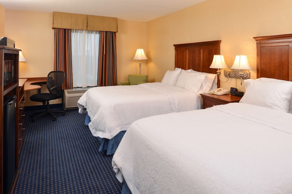 Hampton Inn & Suites Fredericksburg South - photo 19