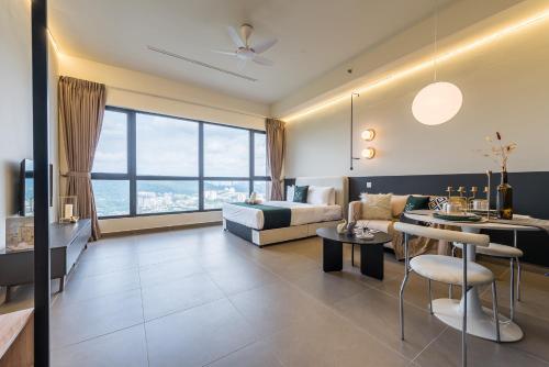 12 Mossaz skypool 5mins to 1U and Ikea atEmpire City by Light House — 4-Star Luxury Hotel in Petaling Jaya, Malaysia