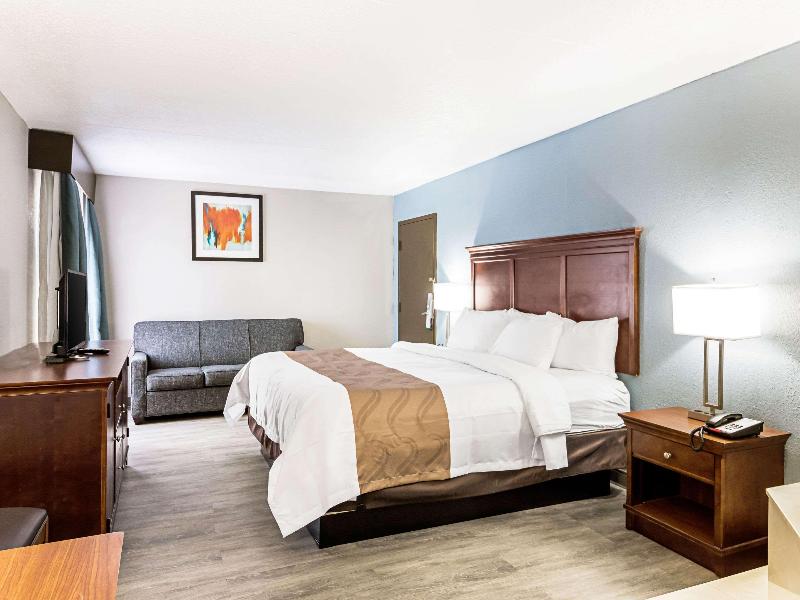 Quality Inn Knoxville TN - photo 12
