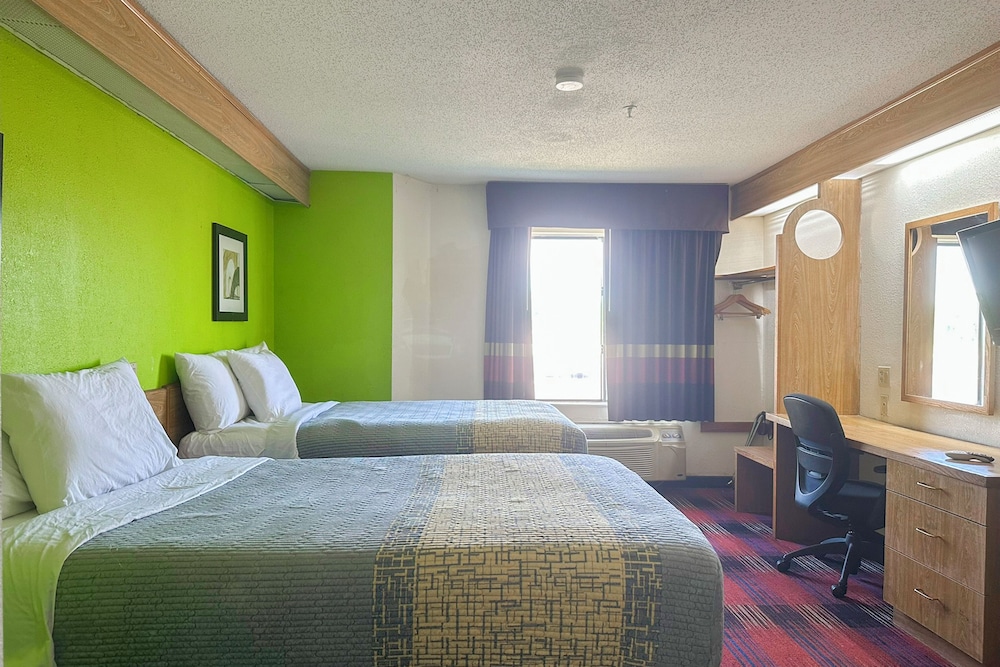 Classic Inn By OYO I 240 Near Memphis Airport - photo 21