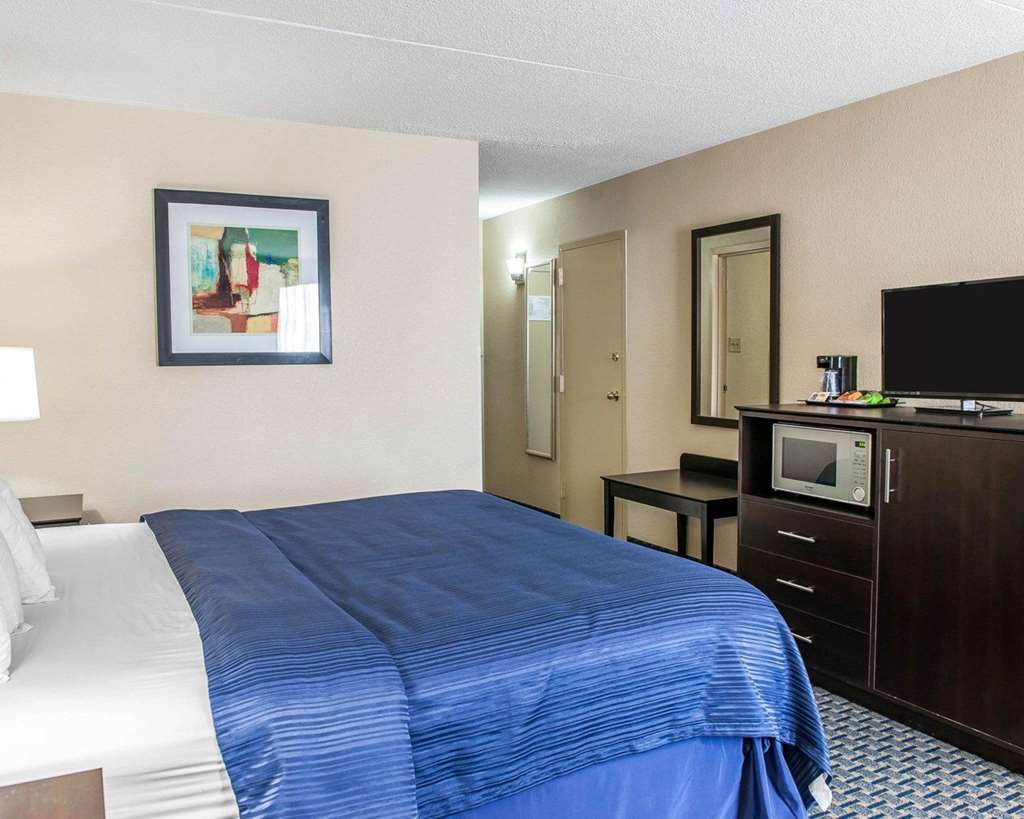 Quality Inn Terre Haute University Area - photo 14