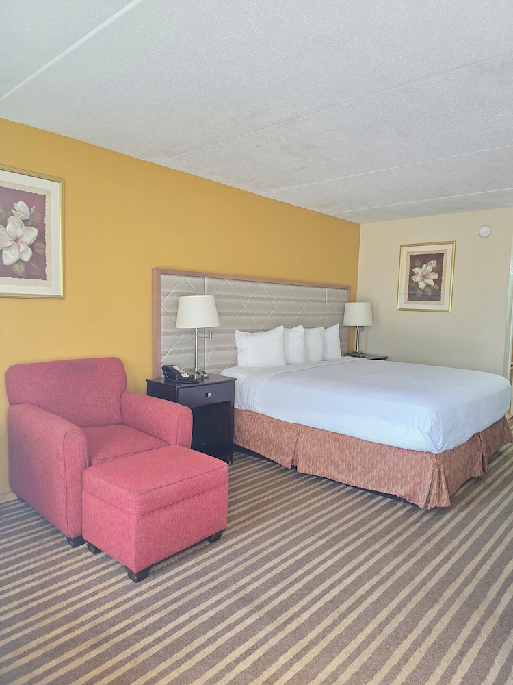 Heritage Inn Chattanooga - photo 7