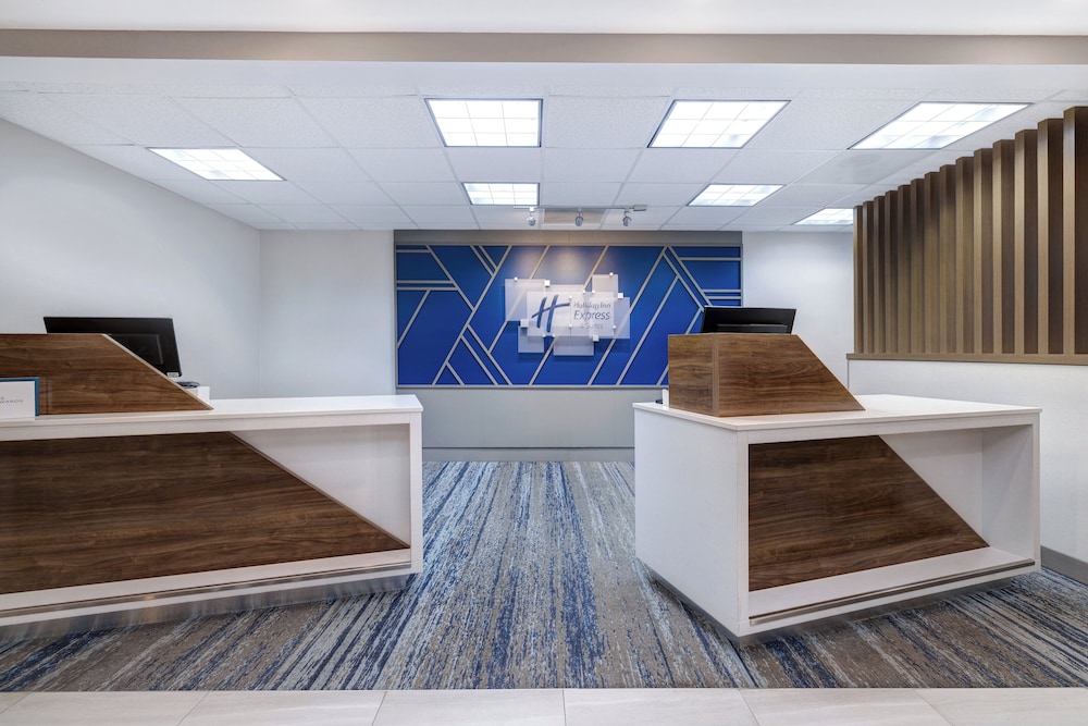 Holiday Inn Express & Suites Moab by IHG - photo 2