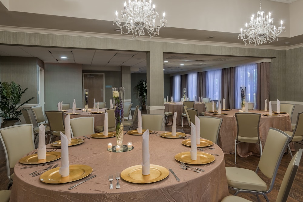 Holiday Inn Express Fairhope by IHG - photo 18