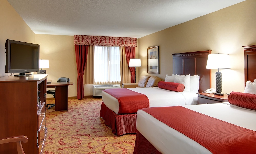 The Grand Hotel Salem - photo 26