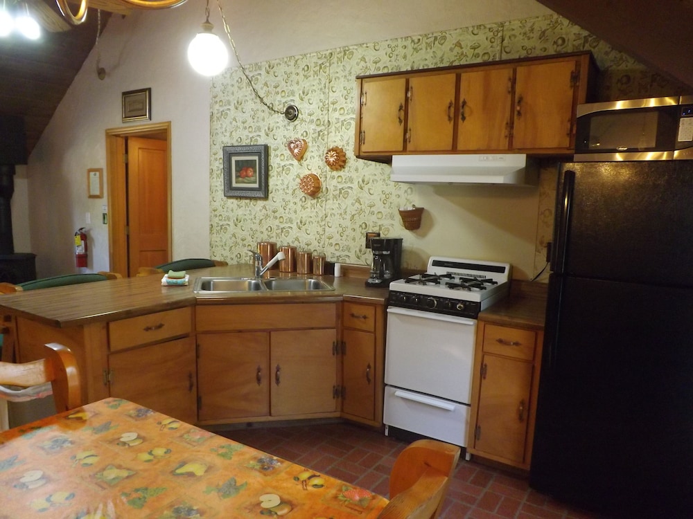 Arizona Mountain Inn and Cabins - photo 223
