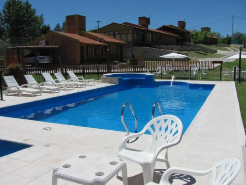 COMPLEJO DEL MIRADOR con piscina climatizada de octubre a abril in San Luis, Argentina