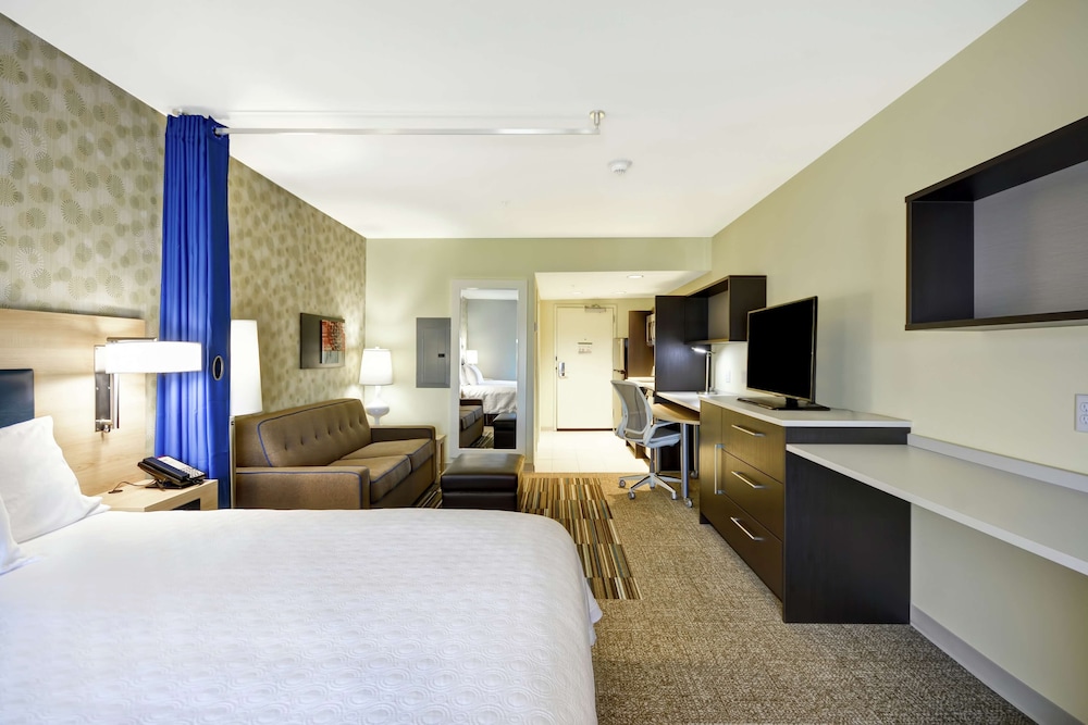 Home2 Suites by Hilton Oswego - photo 12