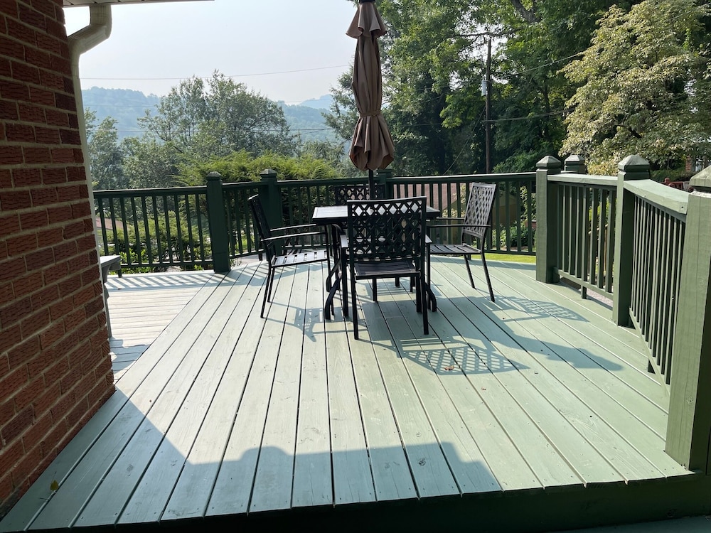Mountain Aire Cottages & Inn - photo 325