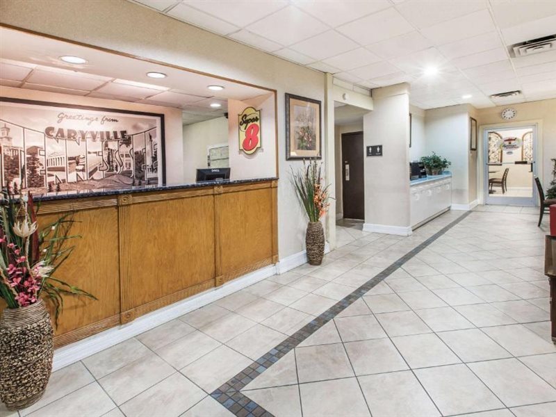 Super 8 by Wyndham Caryville TN - photo 5