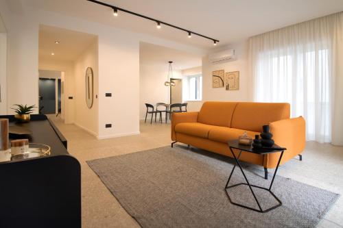 Bla Bla Home — 4-Star Luxury Hotel in San Giorgio A Cremano, Italy