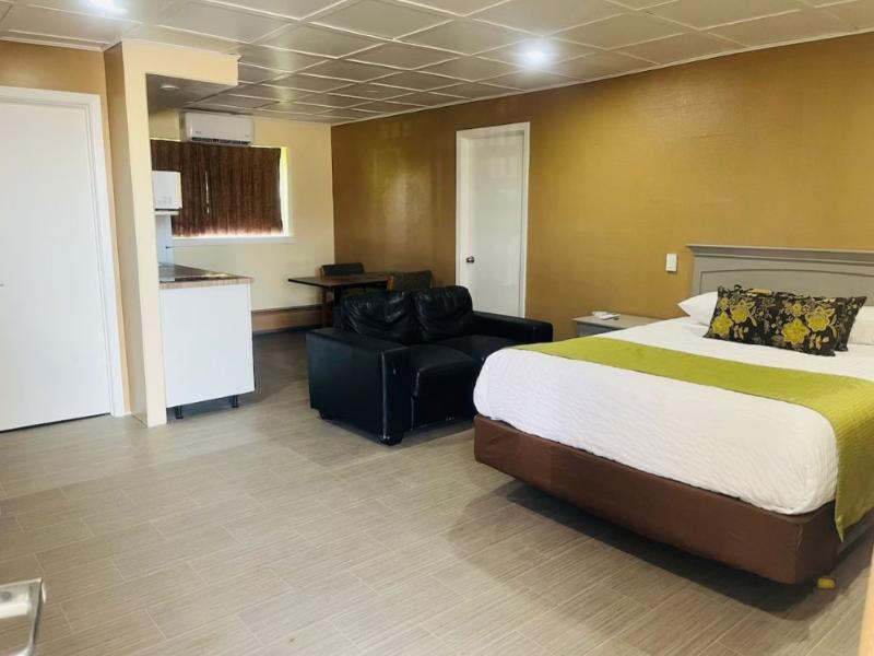 Travelodge by Wyndham Moose Jaw — Moose Jaw — photo 5