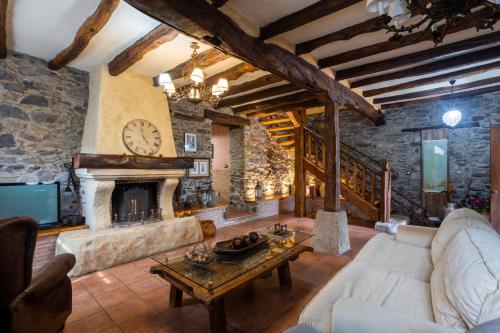 Baserri Forua by Urdaibai Rentals — 4-Star Luxury Hotel in Forua, Spain