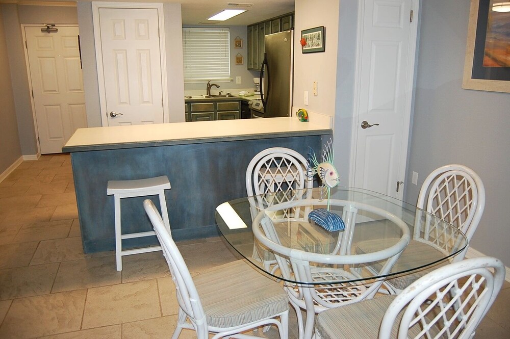 Driftwood Tower Condominiums - photo 9