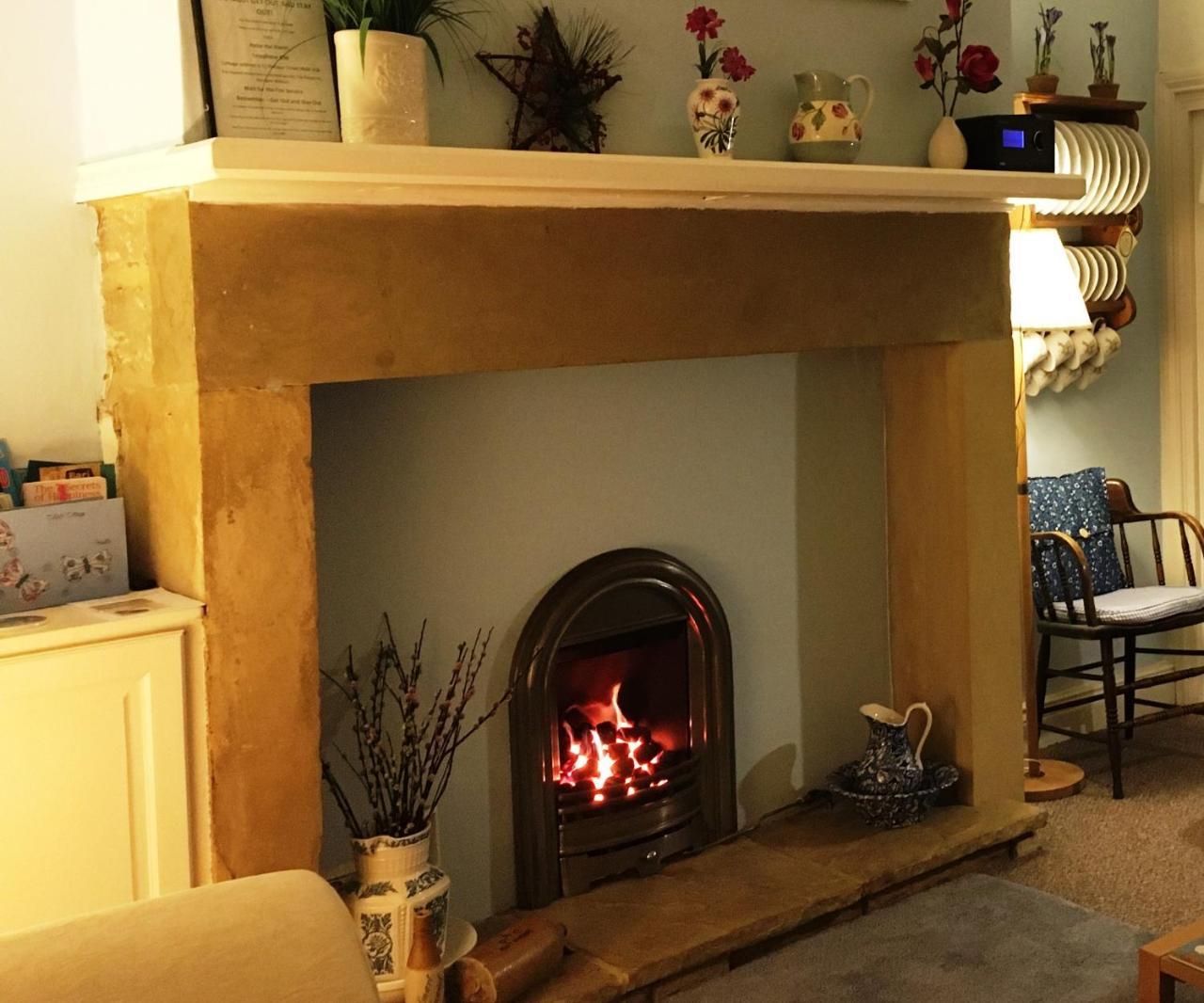 Juliet Cottage Late Georgian Treasure Charming Cosy And Historic Only a Short Walk To Alnwick Castle — 4-Star Luxury Hotel in Alnwick, United Kingdom