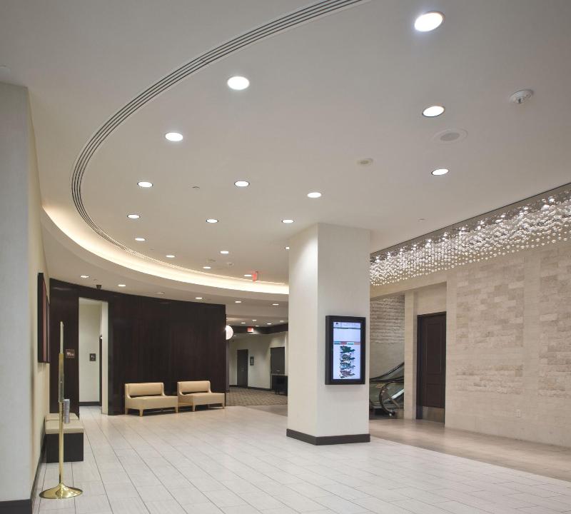 DoubleTree by Hilton Washington DC Crystal City - photo 54