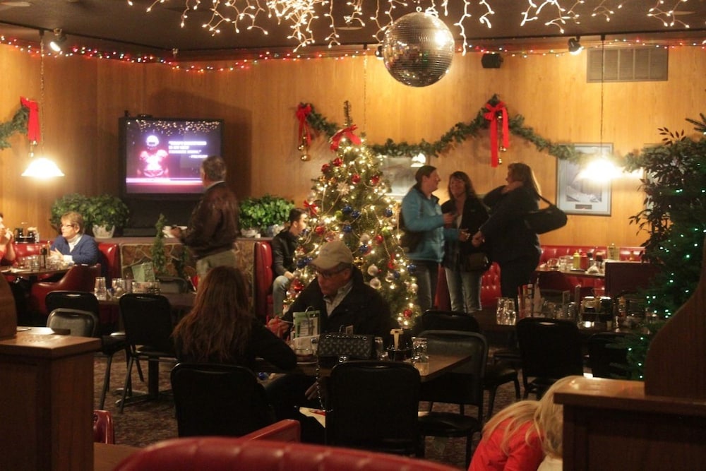 Windbreak Hotel - photo 24