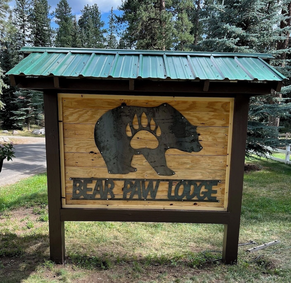 Bear Paw Lodge & Vacation Homes - photo 80