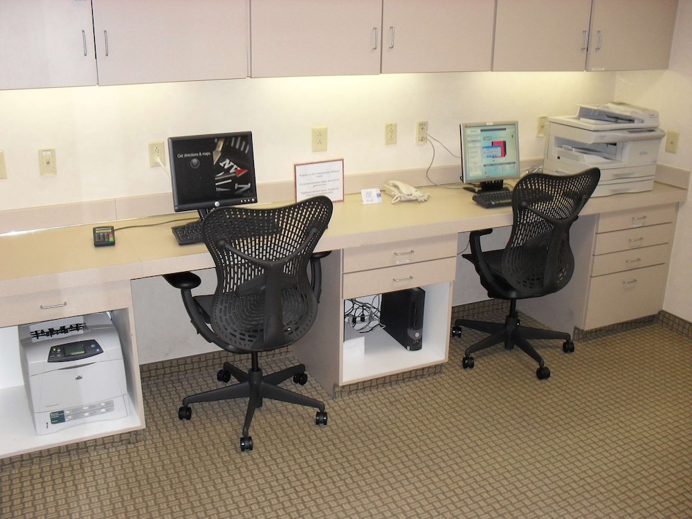 Hilton Garden Inn Charlotte Pineville - photo 38