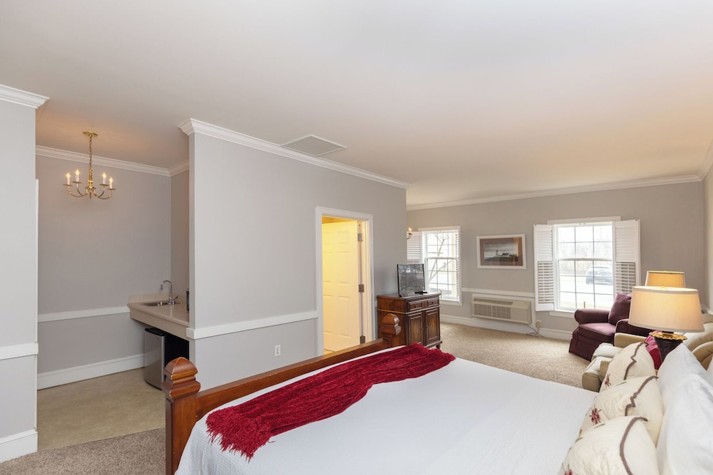 Selinsgrove Inn - photo 120