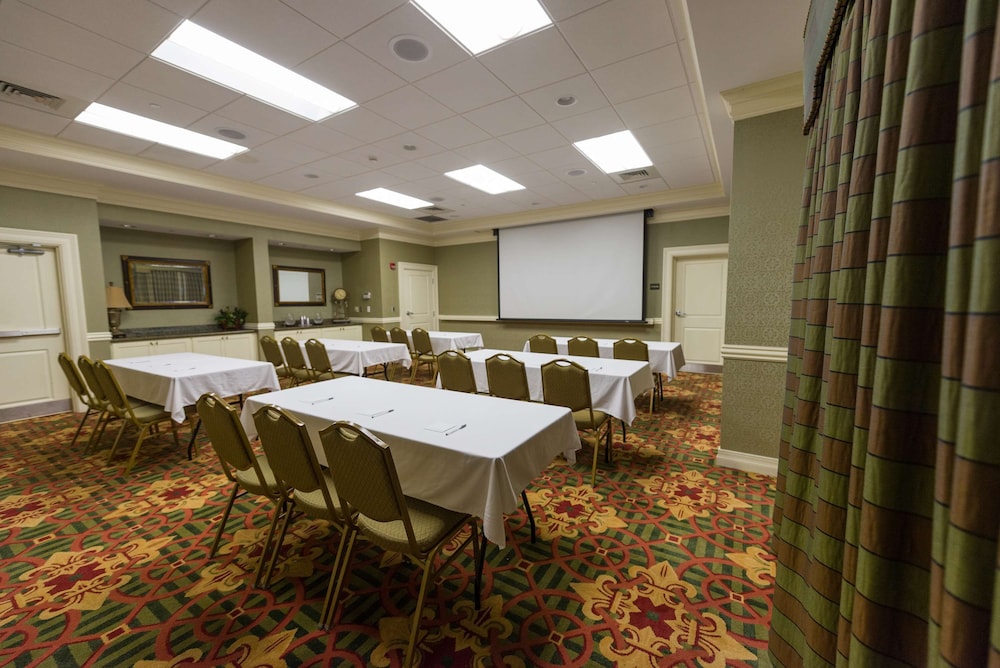 Hampton Inn & Suites Vicksburg - photo 83