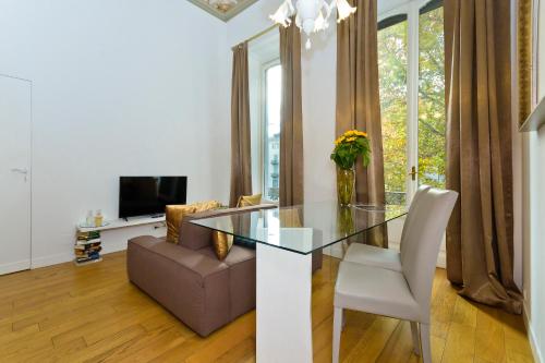 Boutique Apartment Elegantissima — 4-Star Luxury Hotel in Turin, Italy