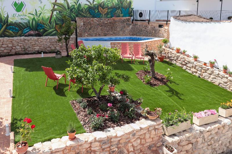 El Jardín De Castillo — 4-Star Luxury Hotel in Castillo De Locubin, Spain