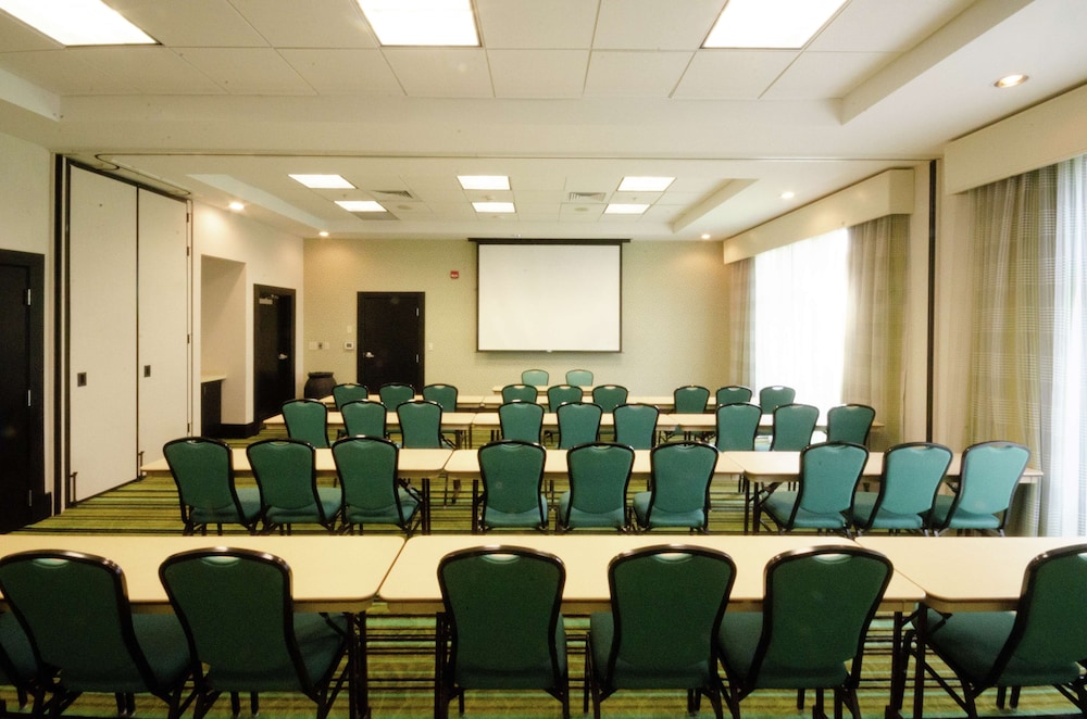Hampton Inn Hickory - photo 44