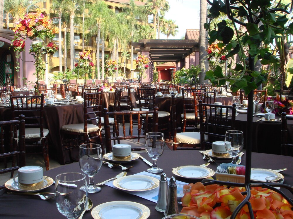 Four Points by Sheraton Anaheim - photo 39